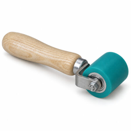Angled detail view of the R007 45 mm Green Silicone Flooring Pressure Roller.