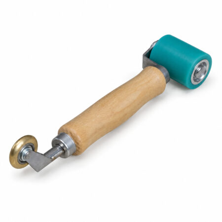 Angled detail view of the R013 45 mm Green Dual-Head Flooring Pressure Roller.