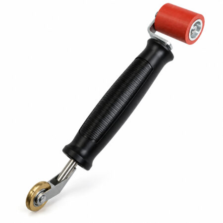 Angled detail view of the R018 40 mm Dual-Head Pressure Roller with Black Plastic Handle.